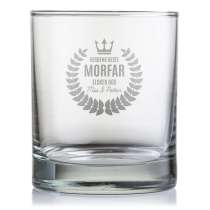 Flott whiskeyglass med motiv og avsenders navn