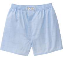 En snerten liten shorts til pyjamasen - for sommersesongen 